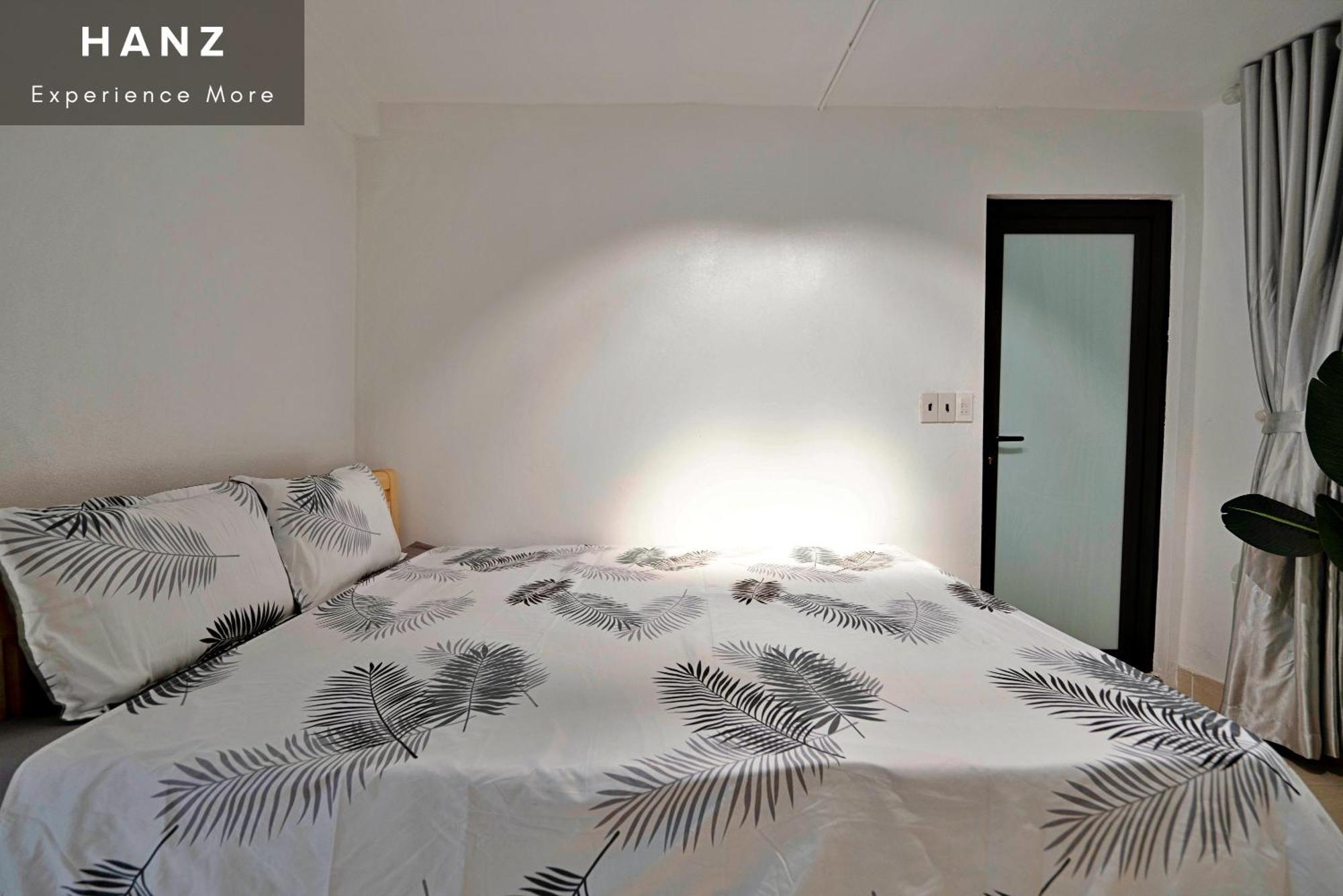 Private Room In Halong City Center - Hanz Almor1 Халонг Экстерьер фото