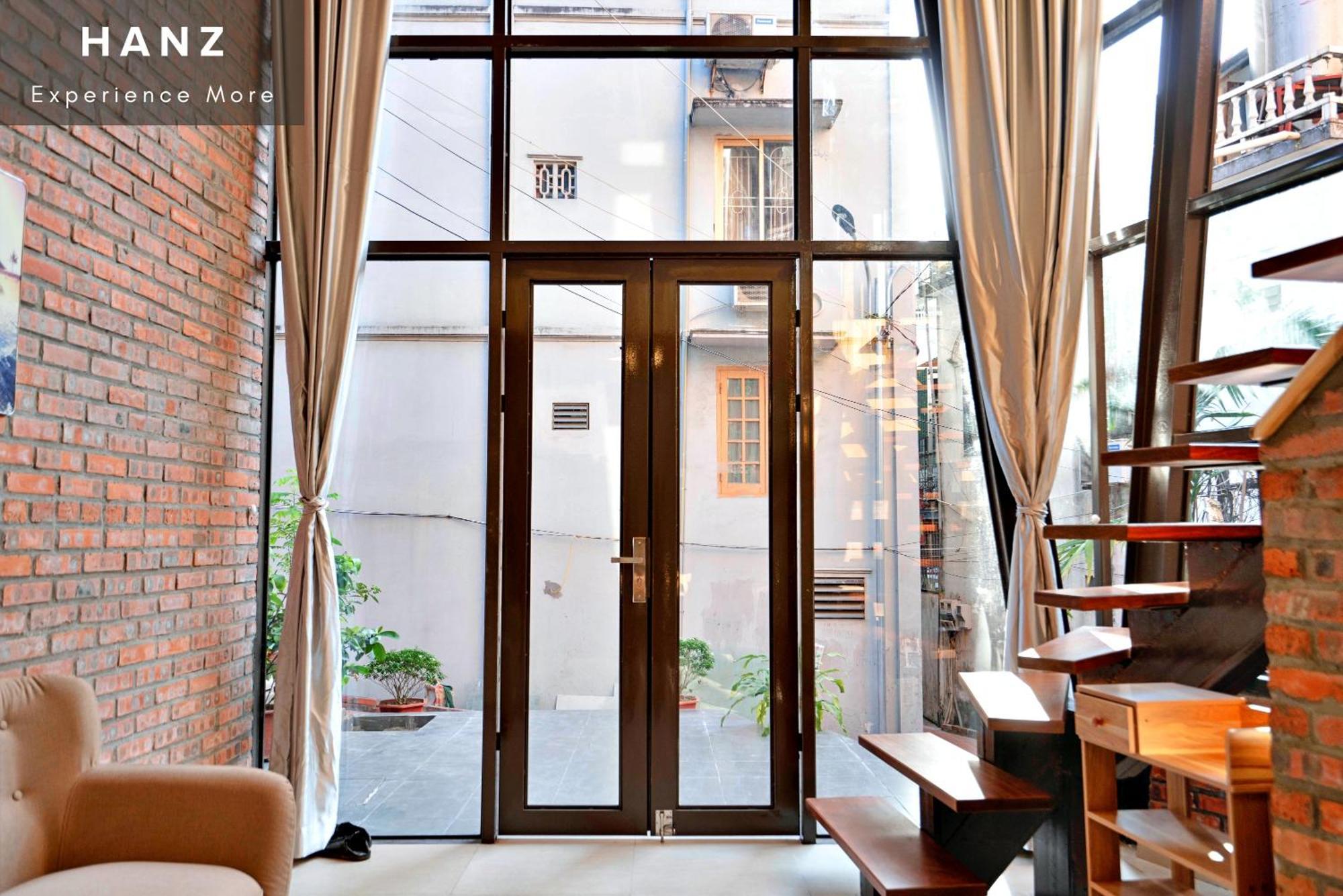 Private Room In Halong City Center - Hanz Almor1 Халонг Экстерьер фото